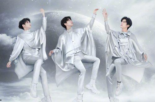 刘雨昕吃瓜娱乐圈,娱乐圈吃瓜达人，揭秘明星幕后故事